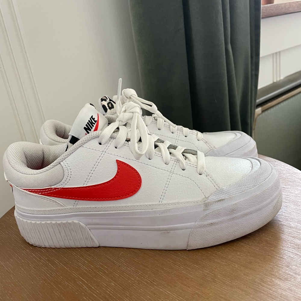 Leather Nike Shoes - Size 6.5 Women’s/Femme